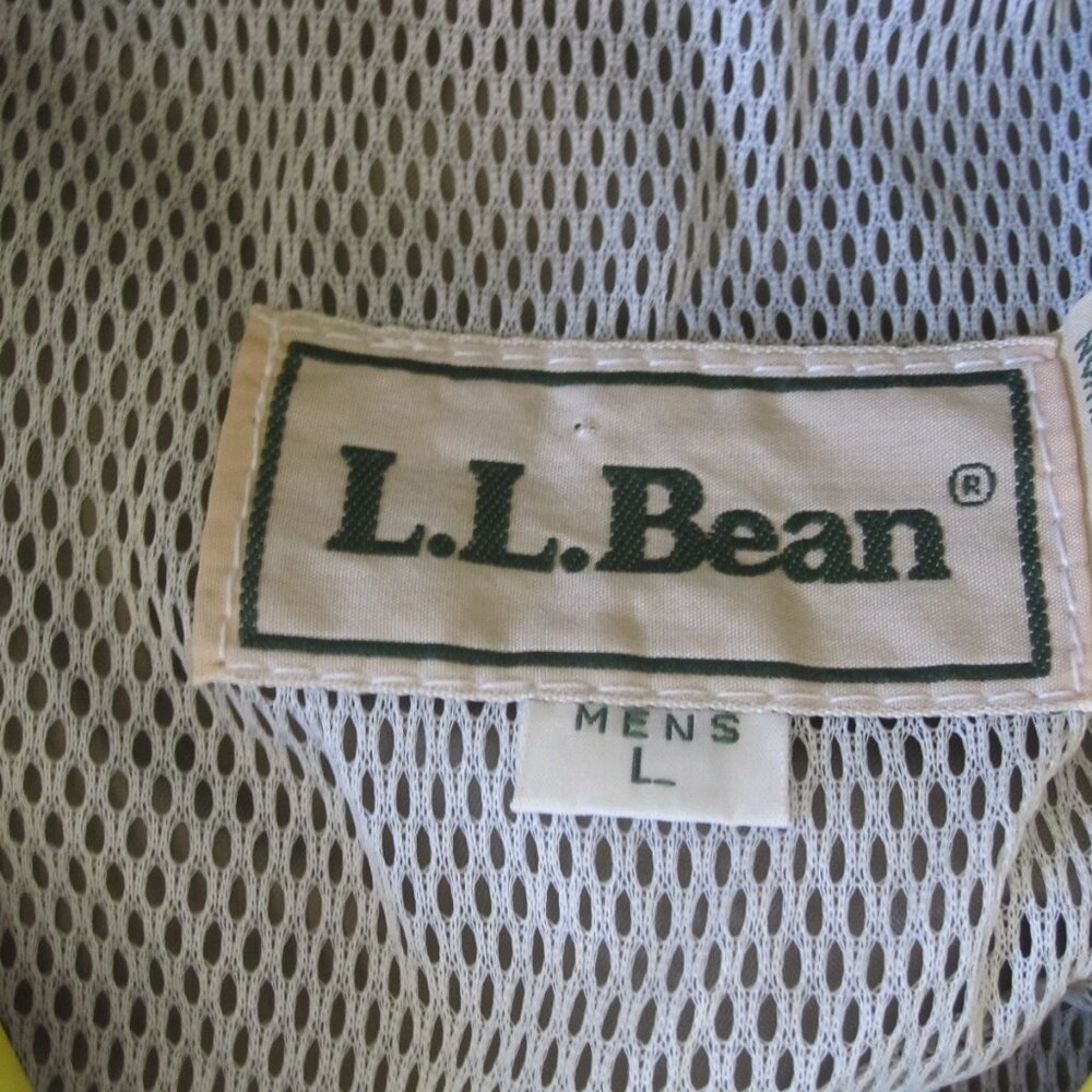 vintage L.L. Bean Yellow 100% PVC Raincoat, Style: 2463, Men's size Large - Picture 3 of 8